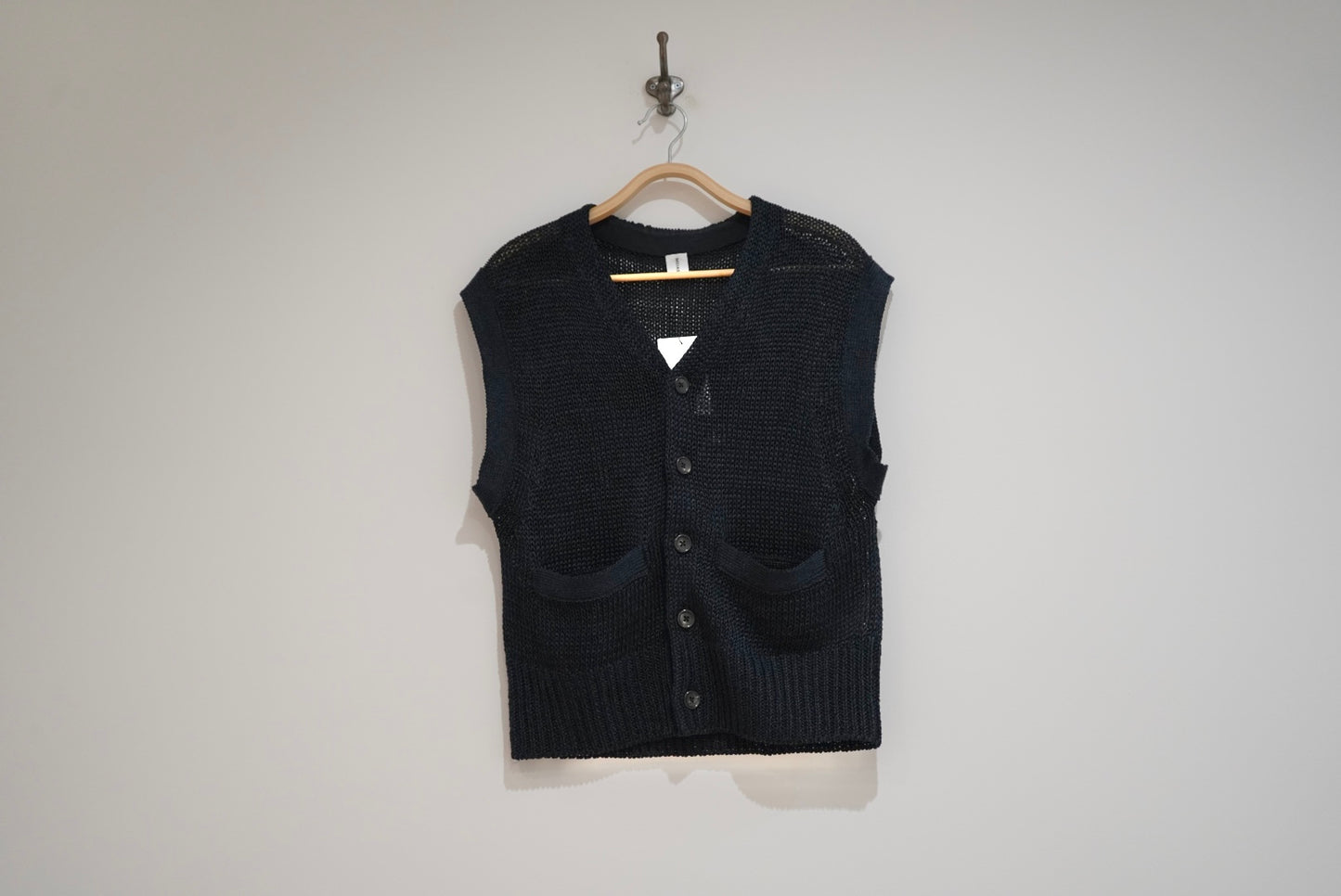 BRIGHT LINEN BUTTON VEST